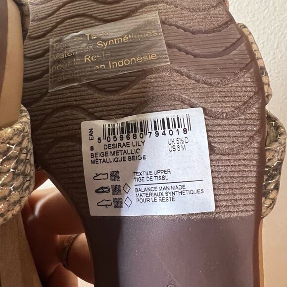 Clarks Desirae Lily Womens 8 Snakeskin Beige Metallic Heel Ankle Strap Sandals - Picture 8 of 8